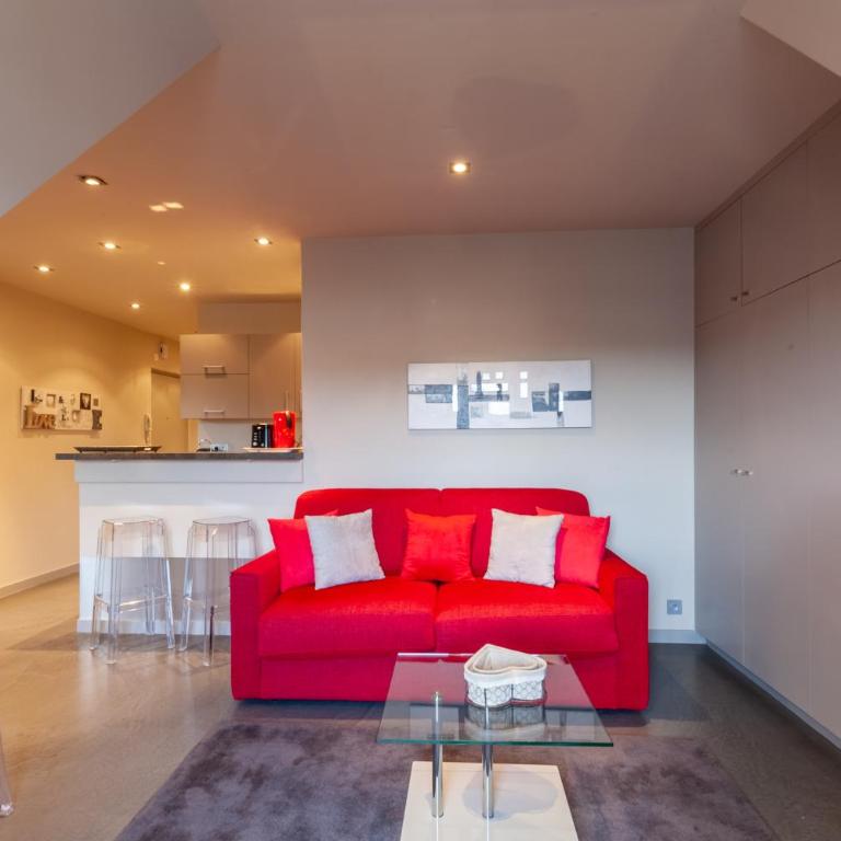 Apartment with parking on Place de Morny - Monolocale - 2
