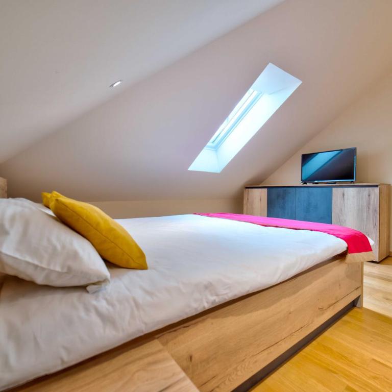 Luxury Kalman Centar Apartman - Apartman - 7