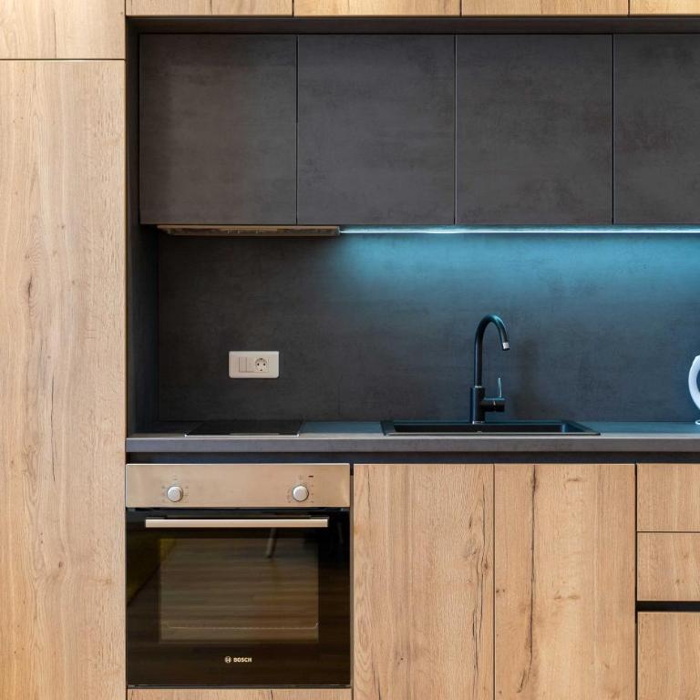 Luxury Kalman Centar Apartman - Apartment - 13