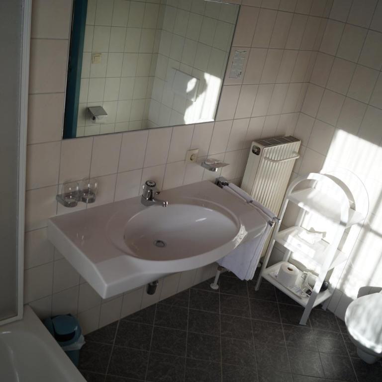 Hotel Sonne - Dreibettzimmer - 5