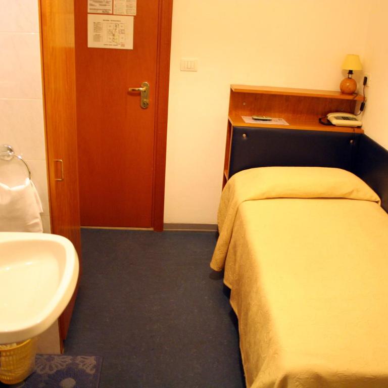 Hotel Romagna - Chambre Simple - 1