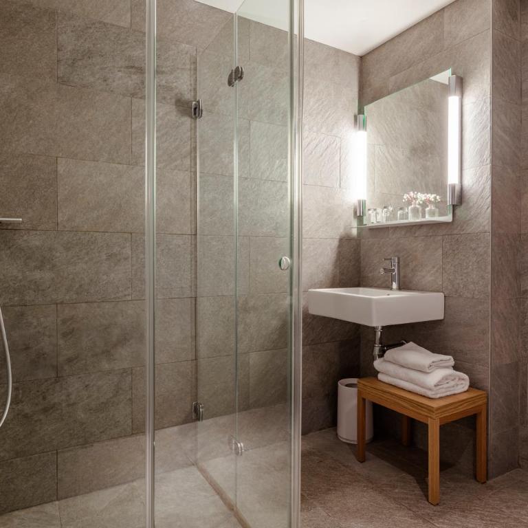 9Hotel Republique - Chambre Double ou Lits Jumeaux Club - 1