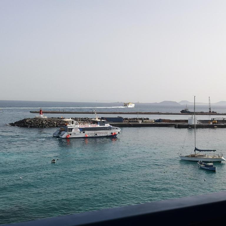 El Faro - Apartment with Sea View - 12