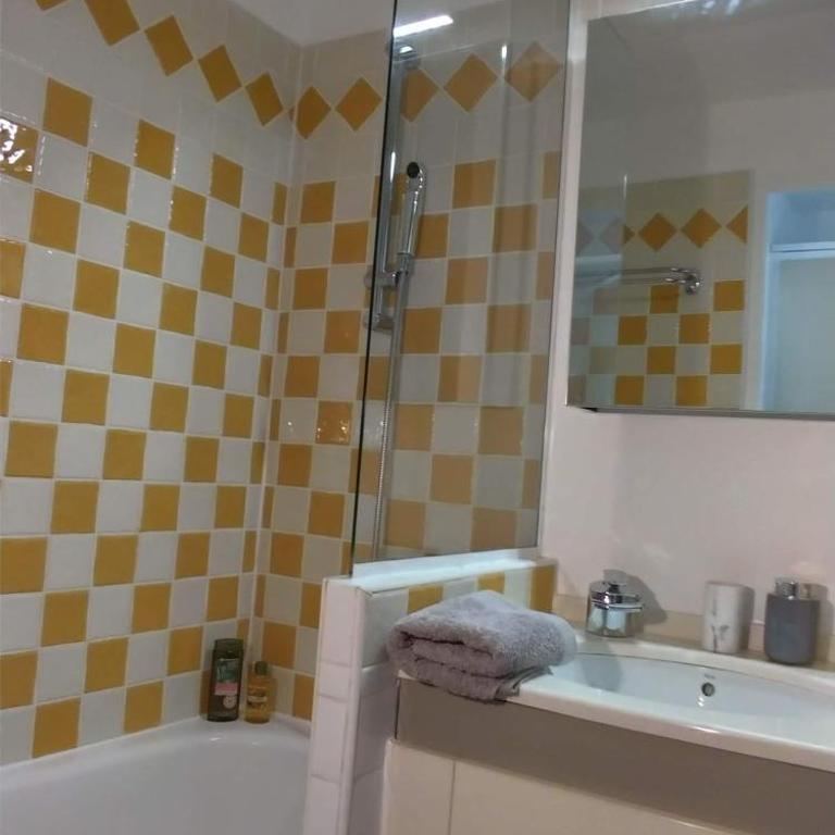 Studio cabine vue mer, piscine panoramique, parking couvert - Studio - Vue sur Mer - 15