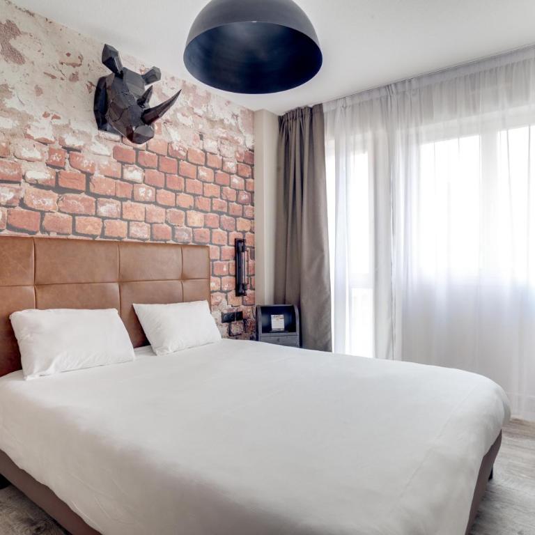 La Maison Hôtel Mulhouse Centre - Deluxe Suite - 7