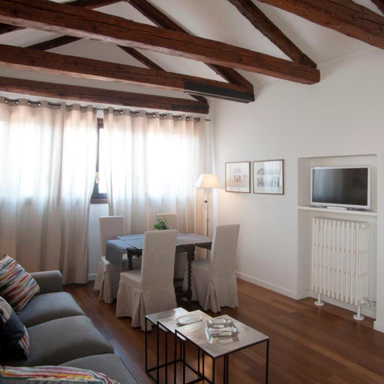 Palazzetto San Marco - One-Bedroom Apartment with Terrace - 2