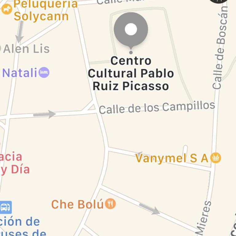 ESTUDIO LOFT en el Centro para 4 Personas Cama doble y sofá nuevo de cama doble Check in a partir de las 15 pm o antes si estuviera libre Con wifi Grandes ventanales - Estudio - 58