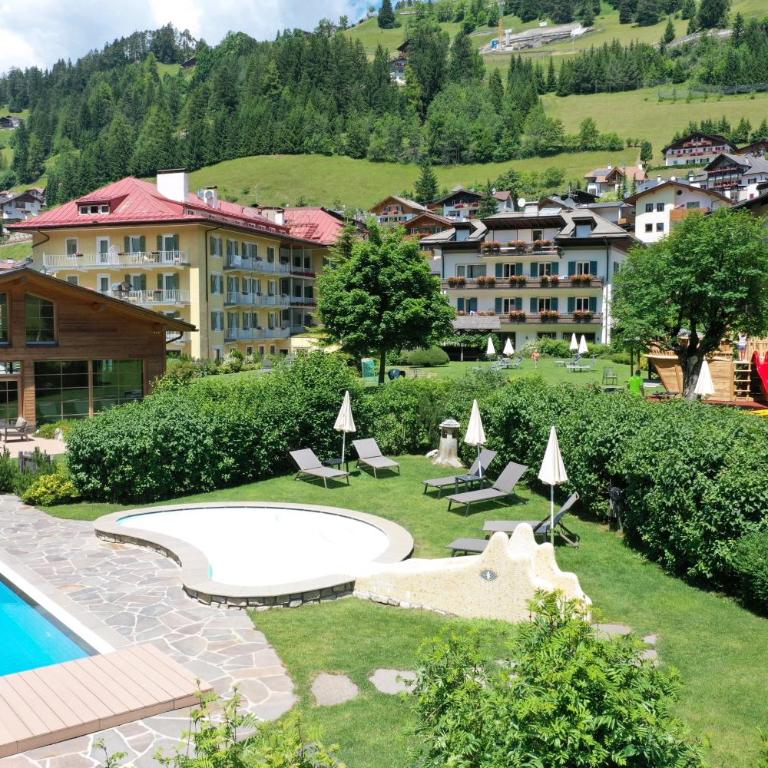 Residence Comploj - Appartamento con Vista Montagna - 4