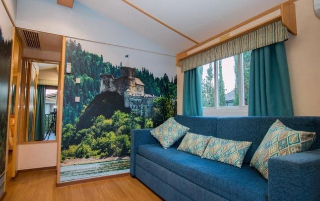 Magic Robin Hood - Two-Bedroom Bungalow (3 Adults) - 5