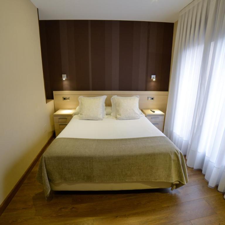 Apartamentos Turísticos Llanes - One-Bedroom Apartment with Terrace - 9