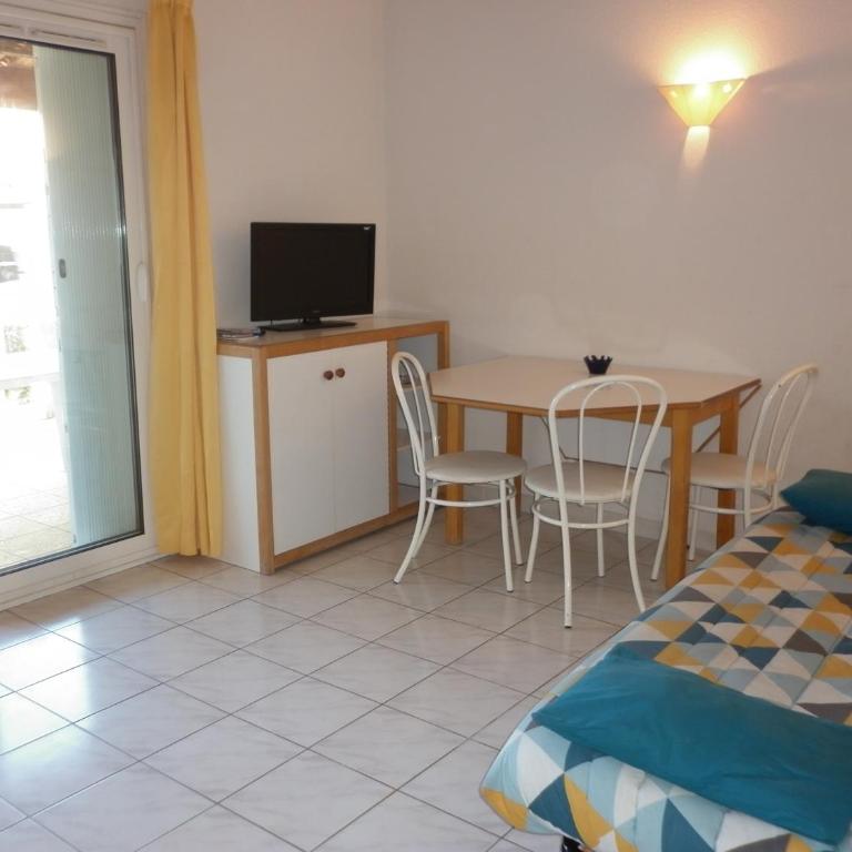 LES AMANDINES - Maison 3 Chambres - 21