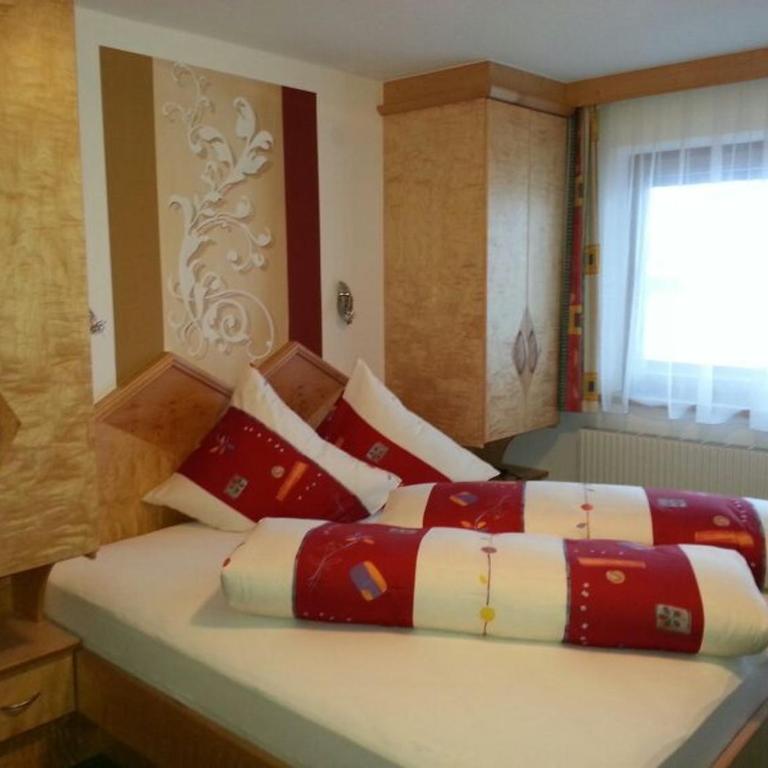 Apart Garni Mirabell - Doppelzimmer - 2