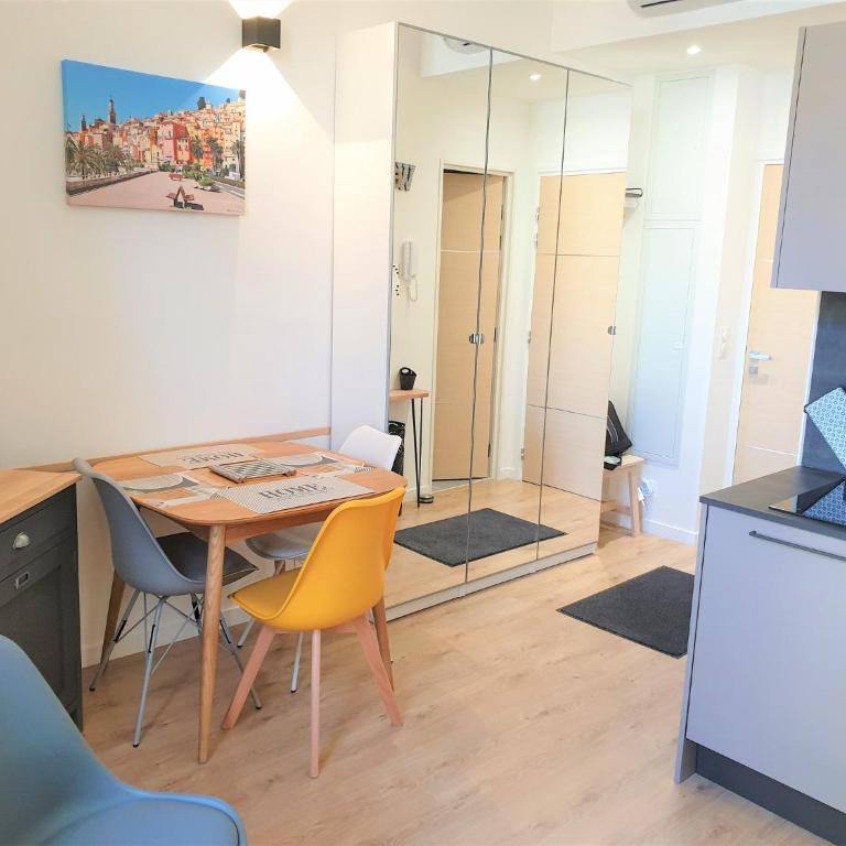 HYPERCENTRE/LAMARTINE APPART 211 - Appartement - 3