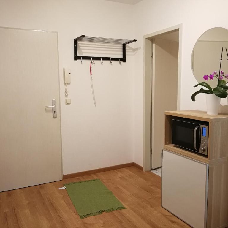 Apt next to Nuremberg central-station, Fair 10min - Familiensuite - 2