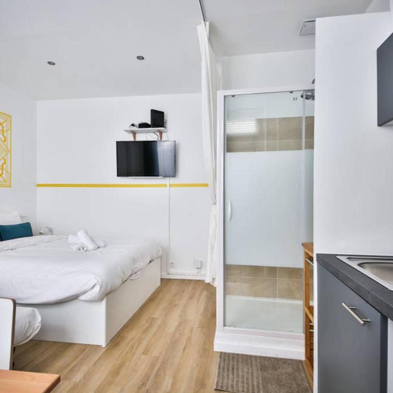 cosy indépendant studio proche gare et jardin - Apartamento de 1 dormitorio - 7