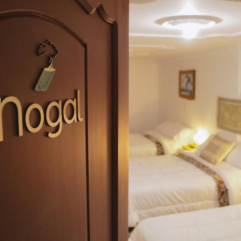 NOGAL HOSTEL - Deluxe Triple Room - 3