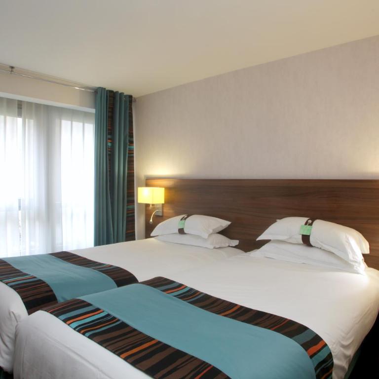 Holiday Inn Paris Montmartre by IHG - Chambre Standard avec 2 Lits Simples - 10