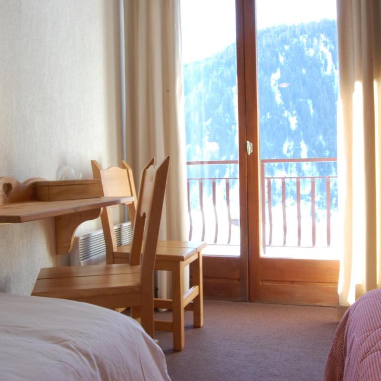 Le Roitelet - Chambre Triple Supérieure avec Balcon - 10