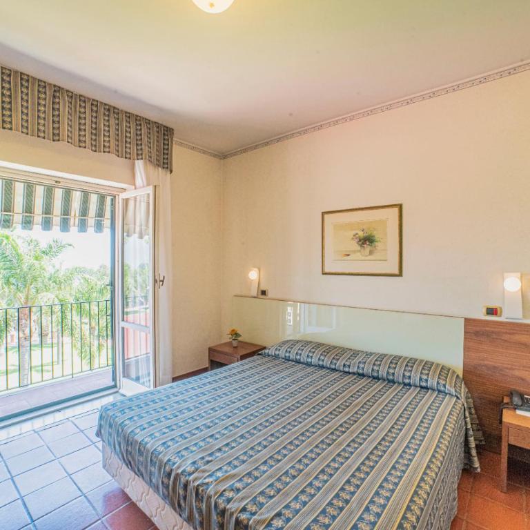 Orizzonte Acireale Hotel - Camera Tripla Standard - 1