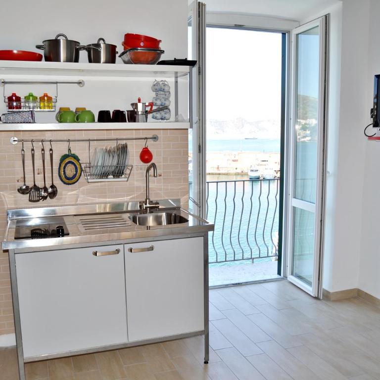 Maridea - La Darsena - Appartamento con Vista e Balcone - 10