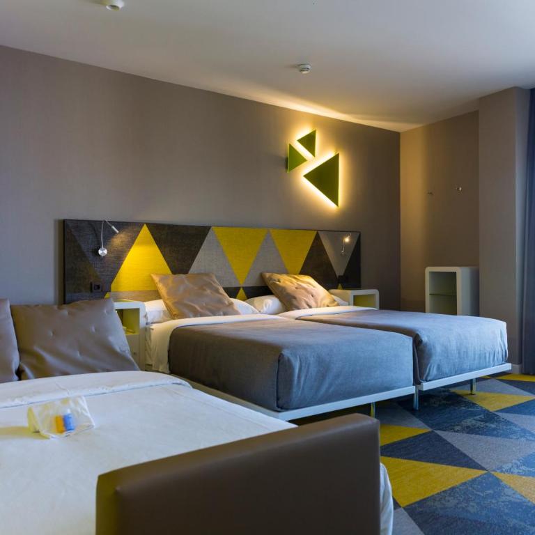 Hotel Macià Sevilla Kubb - Habitación Doble con cama supletoria - 1 o 2 camas - 10