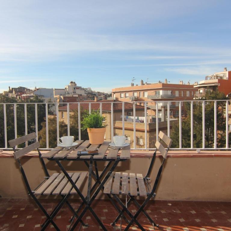 FELIP - Spacious and quiet apartments & one with Terrace - Apartment with Balcony - 13