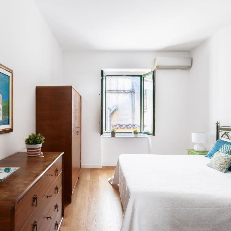 Casa Flo, nel centro storico con terrazza e ascensore - Appartamento con 2 Camere da Letto - 11