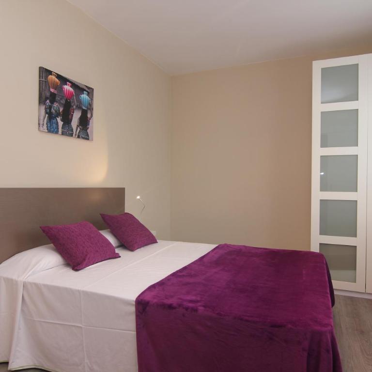 FELIP - Spacious and quiet apartments & one with Terrace - Apartment with Balcony - 10