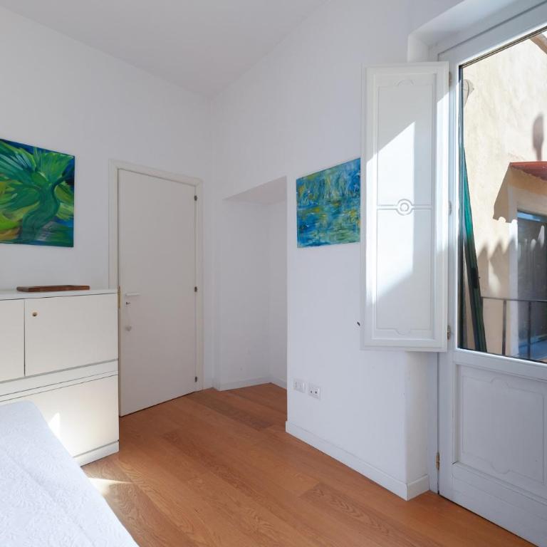 Casa Flo, nel centro storico con terrazza e ascensore - Appartamento con 2 Camere da Letto - 16