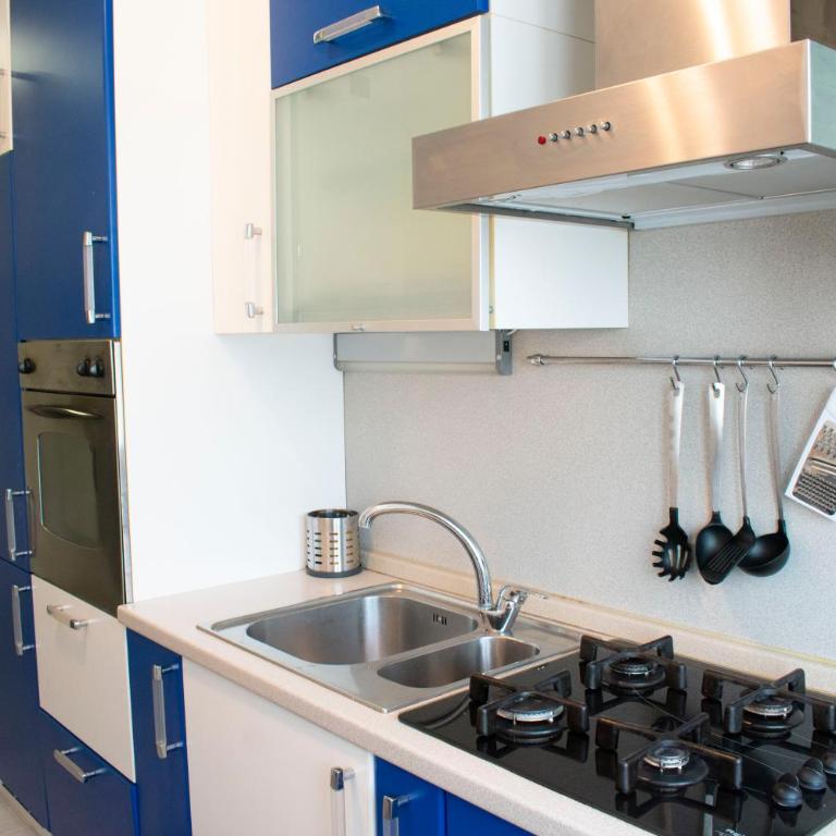 J&M HOUSE -Fronte Ospedale- - Appartamento con 1 Camera da Letto - 2