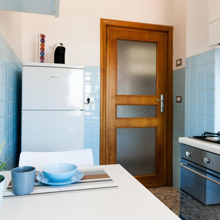 Fly by Suites Pescara - Appartamento con 2 Camere da Letto - 5