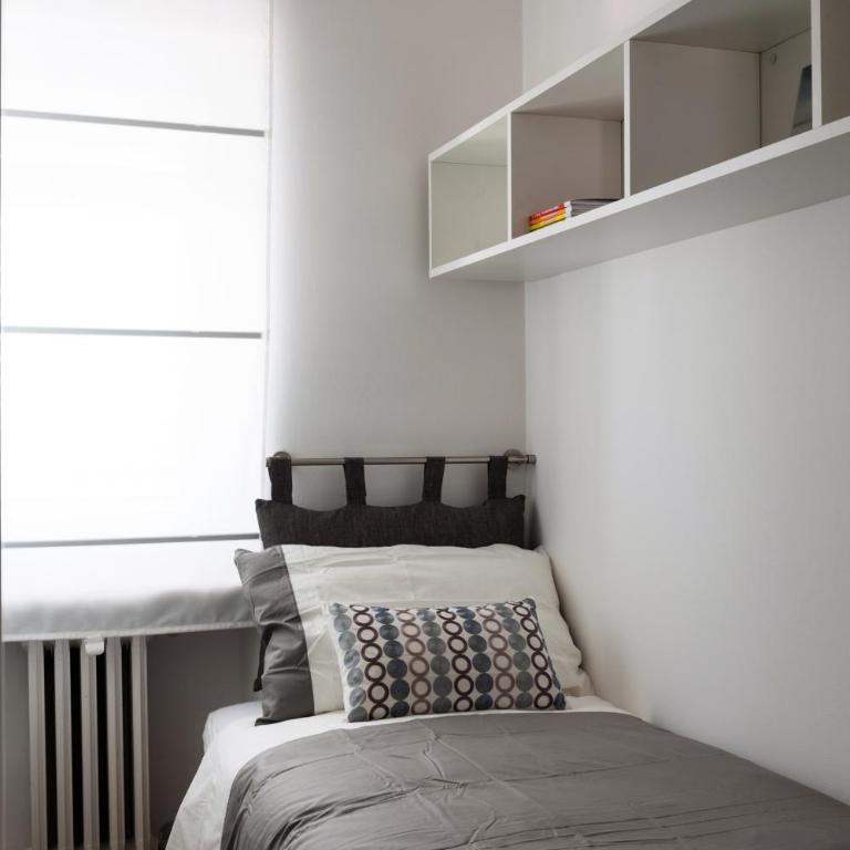 Fly by Suites Pescara - Appartamento con 2 Camere da Letto - 1