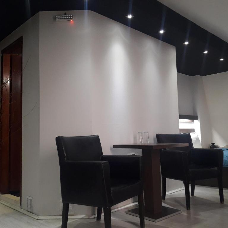 Prenoćište Konstantin 2008 - Četvorokrevetna Soba - 33