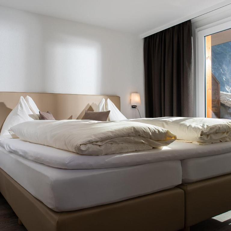 Hotel Silberhorn - Doppelzimmer - Nebengebäude - 2