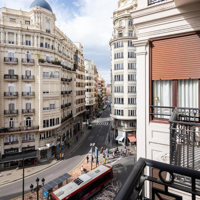 BUBUFLATS Ayuntamiento - Deluxe Apartment - 29