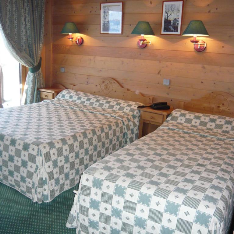 Aux Ducs de Savoie - Chambre Lits Jumeaux - 4