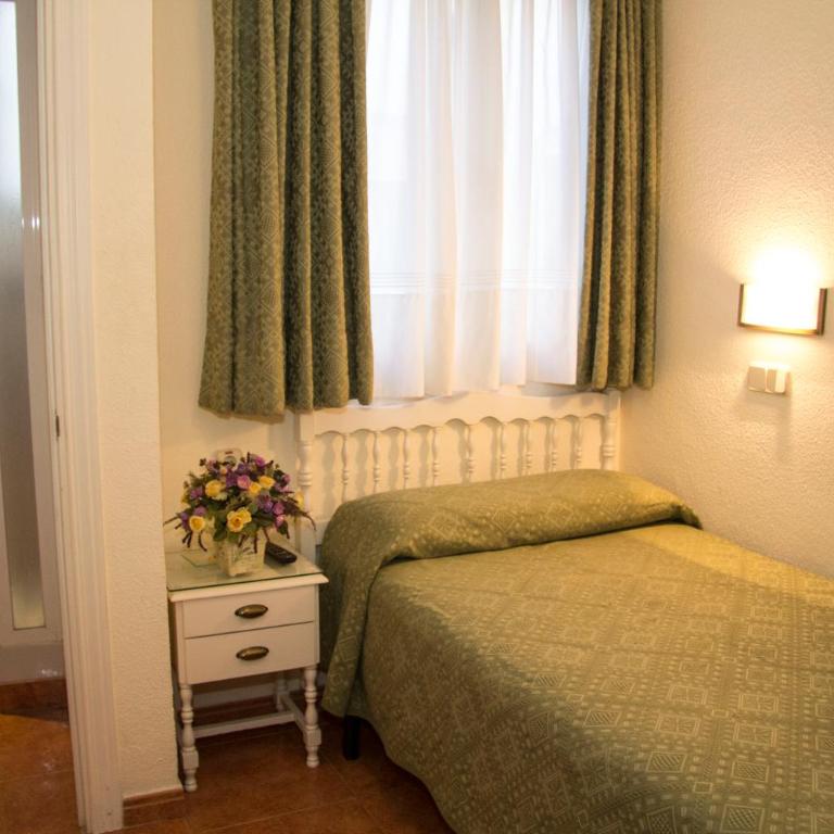 Hostal Los Alpes - Single Room - 7