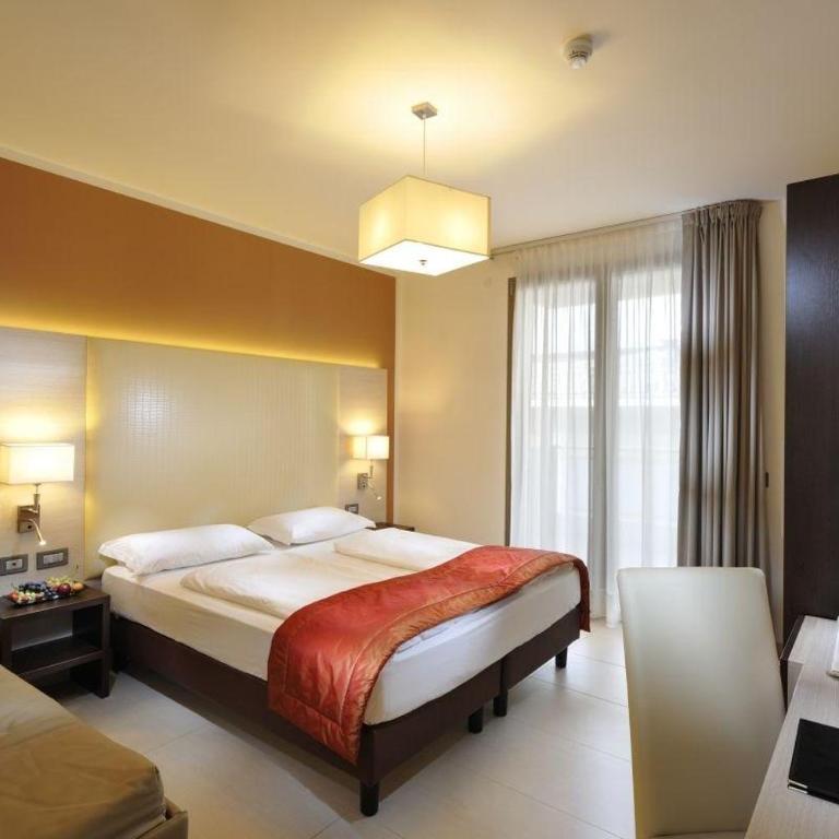 Hotel Lido Bibione Beach - Camera Tripla Classic - 12