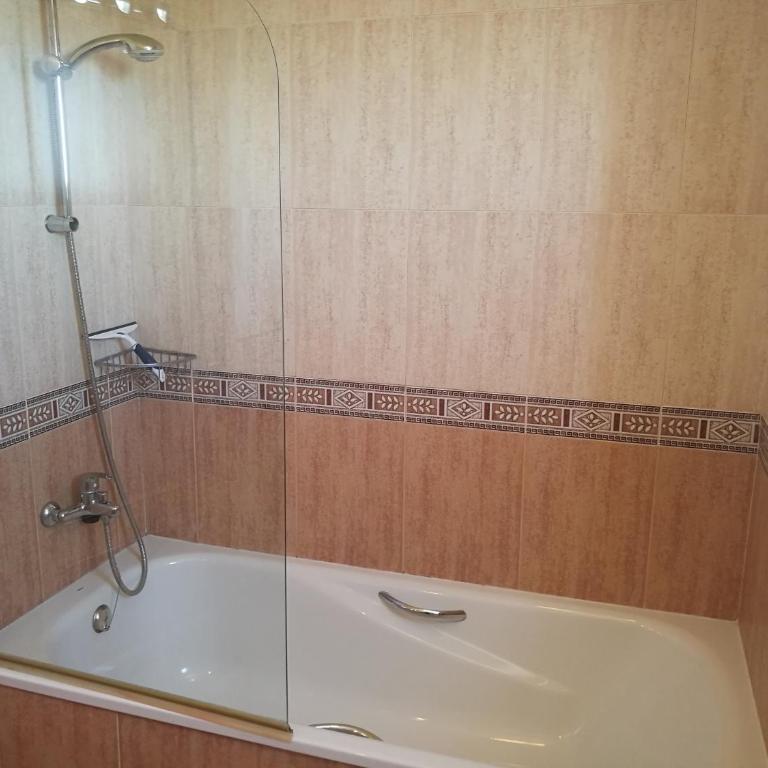 Apartamento con piscina y terraza con vista al mar - Apartamento - 2 niveles - 14