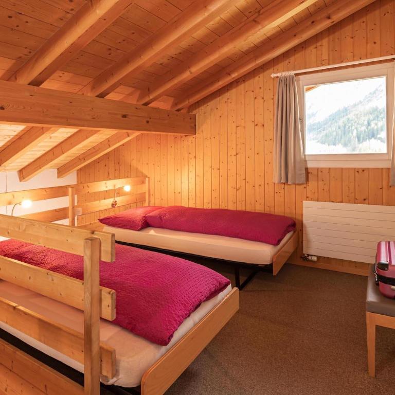 Hotel Alpenblick - Familienzimmer (6 Erwachsene) mit einem eigenen Badezimmer - 2