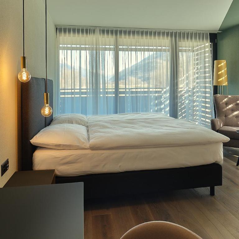 Links Leuk Golfresort - Deluxe Doppelzimmer mit Balkon - 4