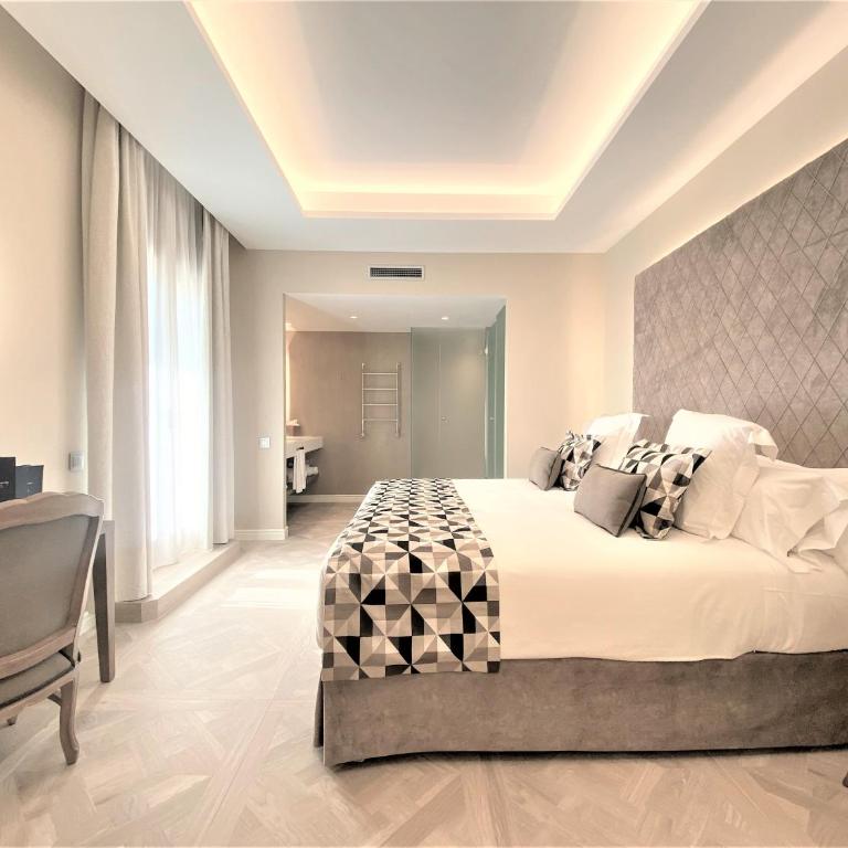 Lamaro Hotel Barcelona - Preferred Hotels & Resorts - Lifestyle Collection - Skyline Suite - 2