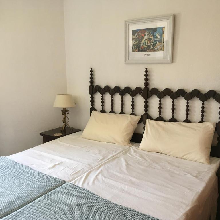 First Line to beach, sea view, sleeps 4 - One-Bedroom Apartment - 8
