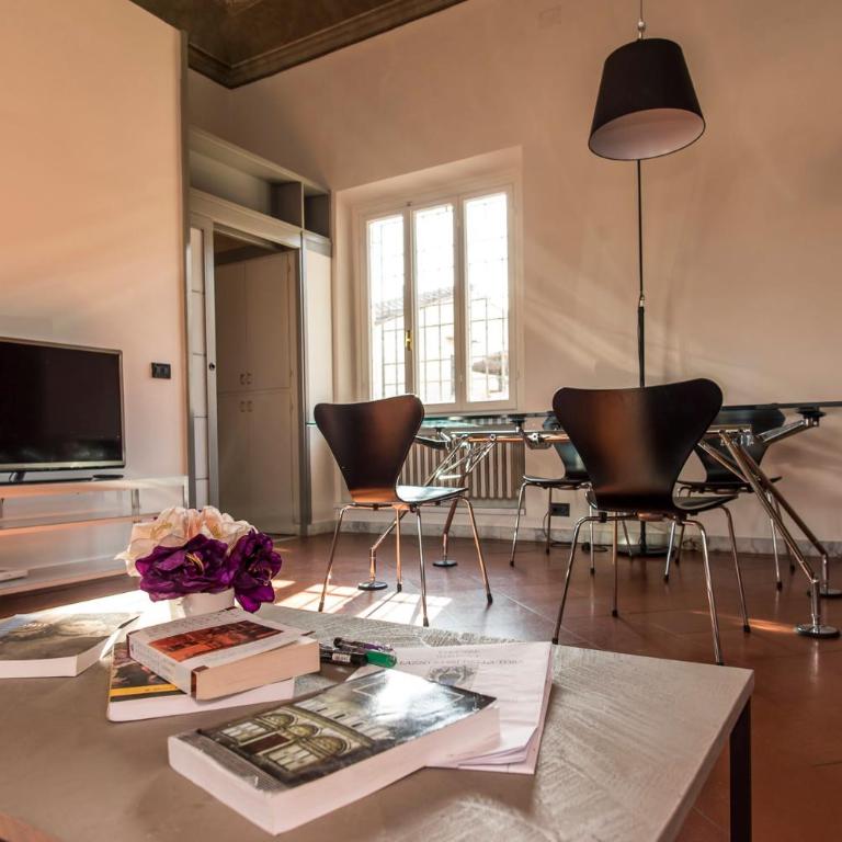 Ricasoli Apartment - Appartamento con 2 Camere da Letto - 1