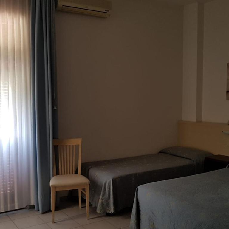 Hotel Patrizia - Triple Room - 2