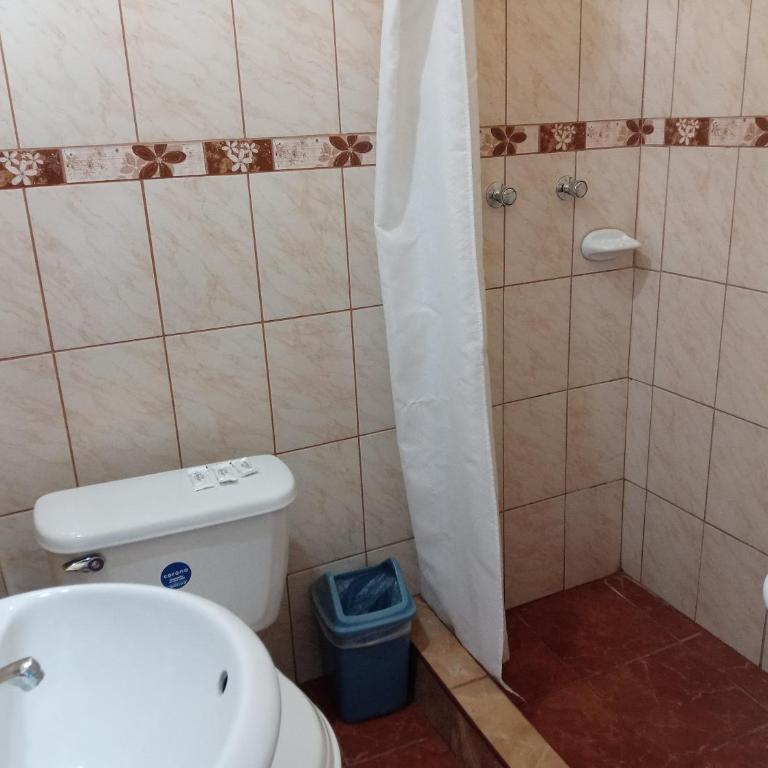 Misti Hostel B&B - Triple Room with Private Bathroom - 4