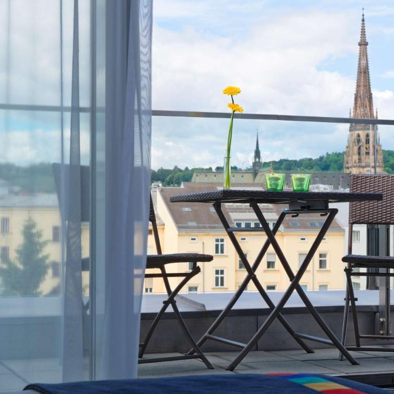 Park Inn by Radisson Linz - Junior Suite - 7
