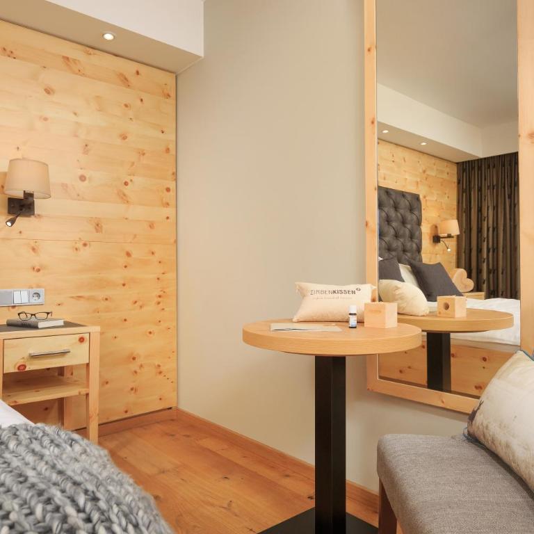 Hotel Weinbauer - Deluxe Doppelzimmer - 3