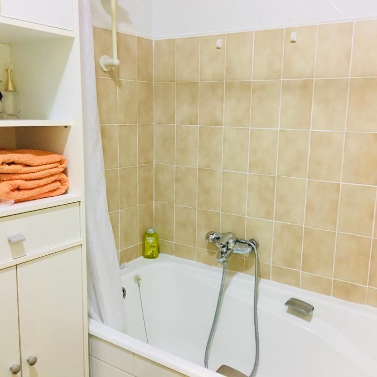 ZenGarden Pool,3bedrooms,lit bébé Beach800m,box&wifi - Appartement 2 Chambres - 41