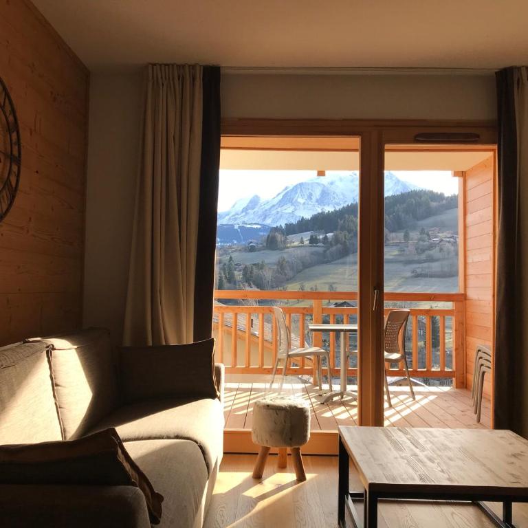 Luxury 2 Bedroom Apartment with view of Mont Blanc - Appartement avec Vue sur la Montagne - 1